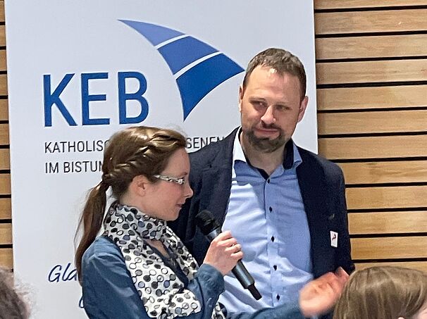 Referentin und Moderator bei der Alpha-Schulung 2025