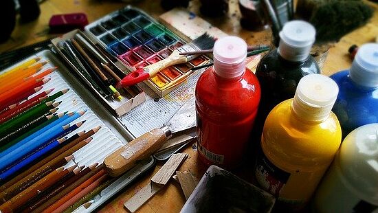 Malkurs
"Experimentelle Aquarellmalerei und Mixed Media"
2026/2
!!!!Dieser Kurs ist bereits ausgebucht!!!!